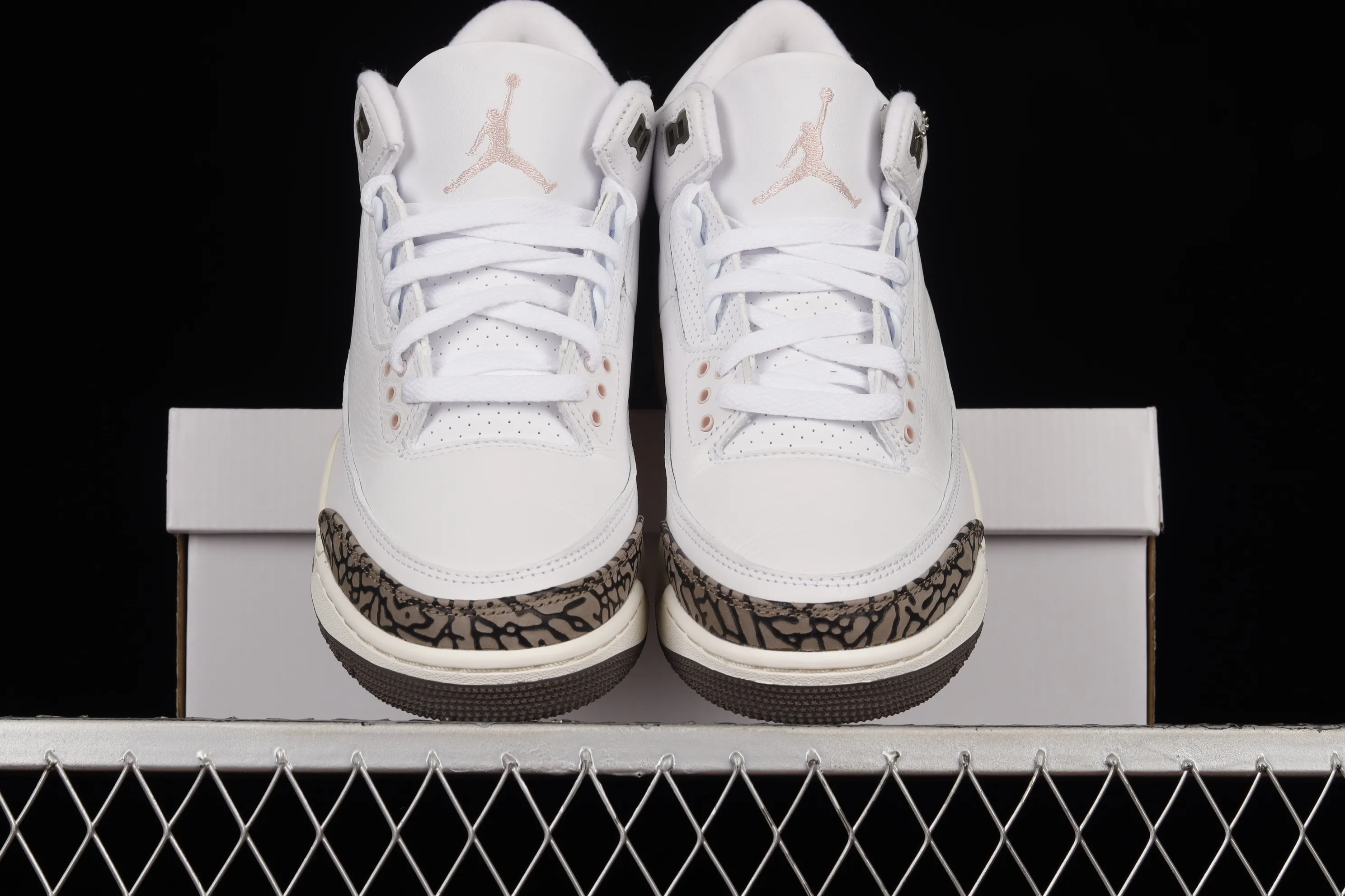 All categories Air Jordan Jordan series basketball shoes Air Jordan 3 foreign trade version Air Jordan 3 "Atmosphere" AJ3 Joe 3 white powder CK9246-102